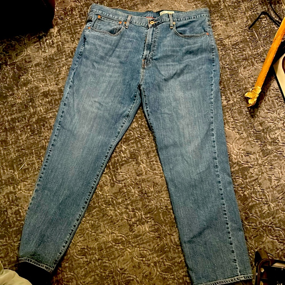 Cremieux jeans 40/30 pristine condition. Straight leg